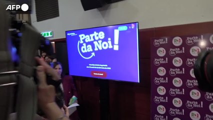 Schlein lavora alla squadra e parte dal popolo delle primarie