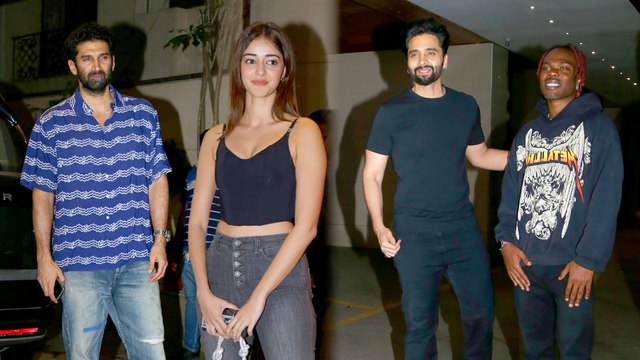 Jackky Bhagnani की पार्टी में खास मेहमान बने Aditya Roy Kapur और Ananya Pandey