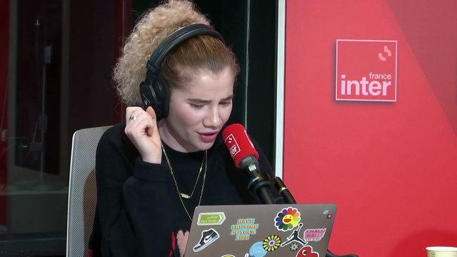 Le héros du jour : mon voisin ou celui qui va au ski et qui ne sait pas skier - La chronique de Lilia Benchabane