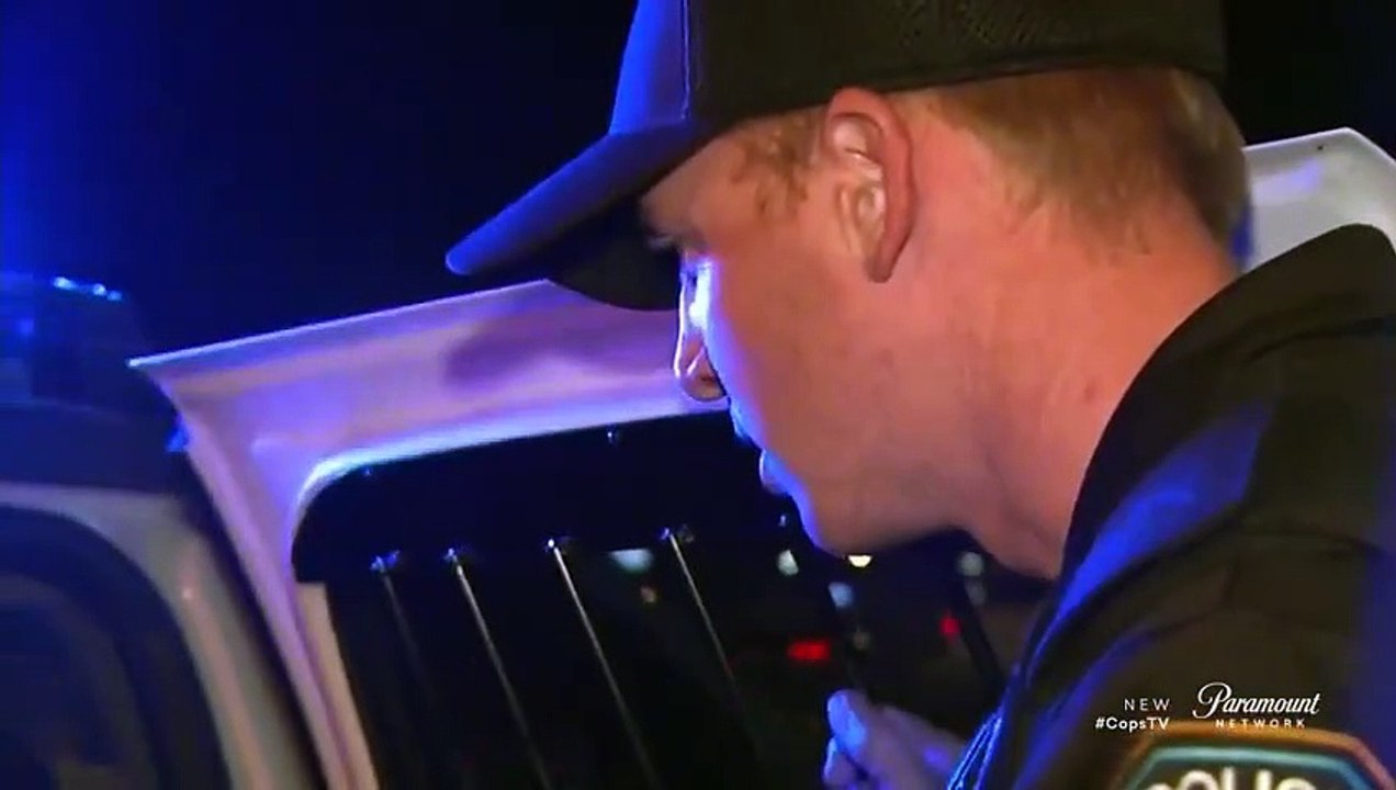 Cops - Se30 - Ep23 - Just Desserts HD Watch