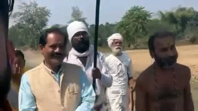 परिक्रमा के दौरान श्रद्धालुओं ने जगह-जगह किया स्वागत