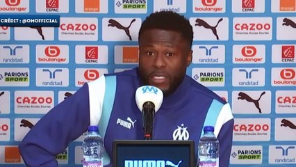 Mbemba compare Tudor et Conceição