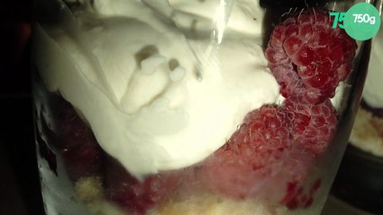 Coupe de fruits et crème onctueuse