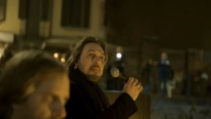 Le Vibrazioni live sui Navigli con la loro hit "Dedicato A Te"