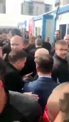 Bahçeli, Elbistan'da depremzedeleri azarladı