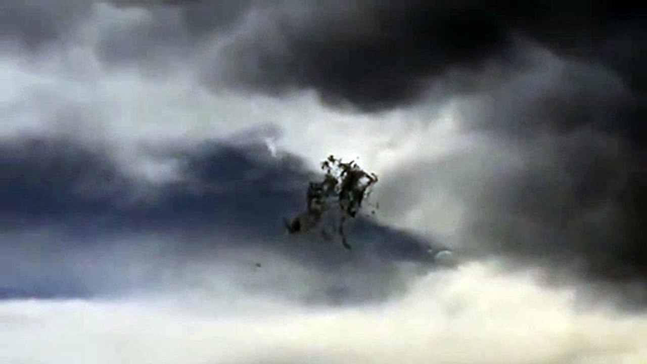 Very Strange Cloud in Australia