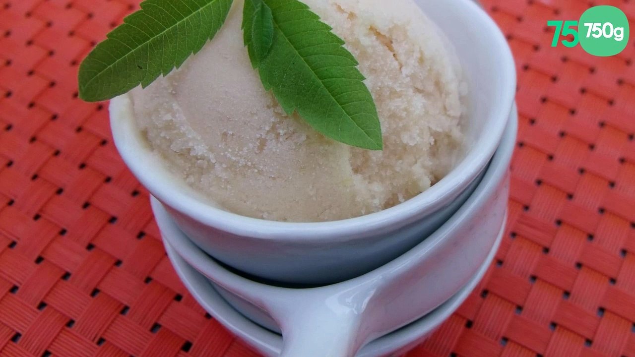 Glace pêche-verveine