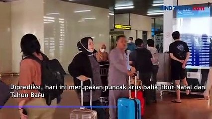 Download Video: Arus Balik Nataru, Bandara Soetta Dipadati Ribuan Penumpang