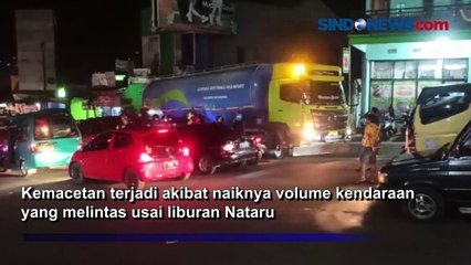 Tải video: Puncak Kemacetan Libur Nataru di Sukabumi Diprediksi Malam Ini