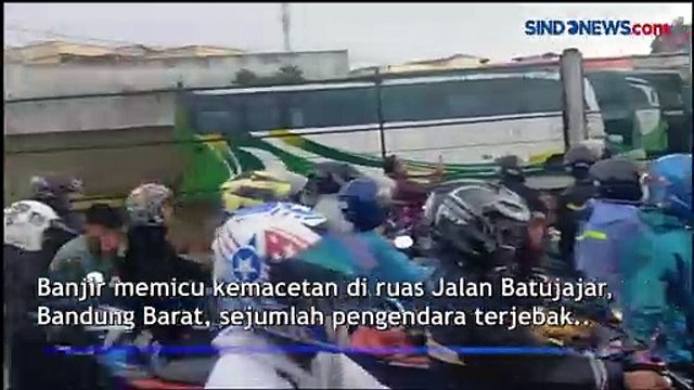 Drainase Buruk dan Intensitas Hujan Tinggi Lumpuhkan Akses Jalan di Bandung Barat