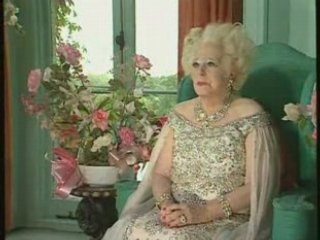 Barbara Cartland, sa vie est un roman