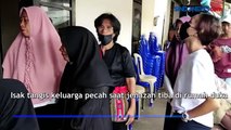 Isak Tangis, Sambut Kedatangan Jenazah Korban Bentrok Maut di Kota Sorong