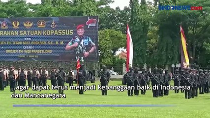 Terima Tongkat Komando, Brigjen TNI Widi Prasetijono Resmi Jabat Danjen Kopassus