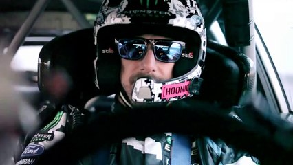 Castrol Footkhana- Neymar Jr. v Ken Block