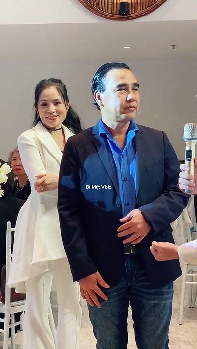 MC Quyền Linh hài hước chia sẻ bí quyết giữ lửa hôn nhân gia đình