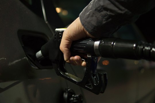 Precio de la gasolina aumentará 400 pesos en marzo