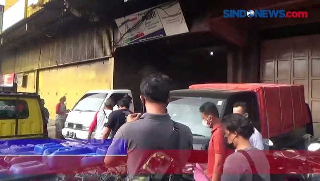 Polisi Sidak Penimbunan Minyak Goreng di Sukabumi, Ratusan Dus Disita