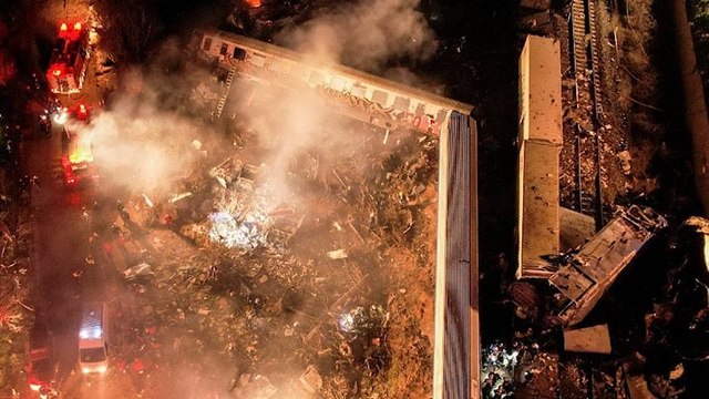 Yunanistan’da korkunç tren kazası: Onlarca ölü ve yaralı var