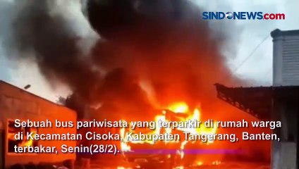 Terparkir di Rumah Warga, Sebuah Bus Pariwisata  Tiba - tiba Terbakar