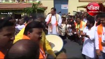 Video :  कर्नाटक में विजय संकल्प यात्रा शुरू, चामराजनगर में JP Nadda ने नगाड़ा बजाकर दिखाई झंडी