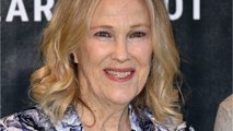 VOICI - Maman j'ai raté l'avion : que devient Catherine O'Hara, l'interprète de Kate McCallister ?