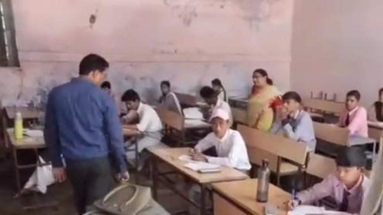 रीवा: कड़ी सुरक्षा व्यवस्था के बीच हुई बोर्ड की...