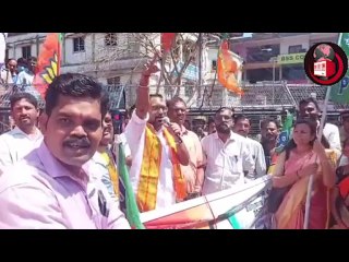 സുരേന്ദ്രന്റ ചോദ്യത്തിന് പിണറായിക്ക് മൗനം