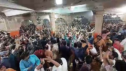 बाबा रणजीत के दरबार में उत्साह के रंग