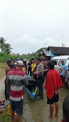 Terjatuh Saat Berjualan, Jasad Paman Pentol Ditemukan di Genangan Banjir Martapura Timur