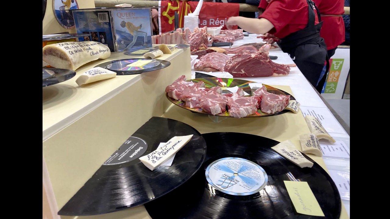 Salon de l'agriculture 2023 : la première femme Mof membre du jury du concours national de boucherie étal inter-régions