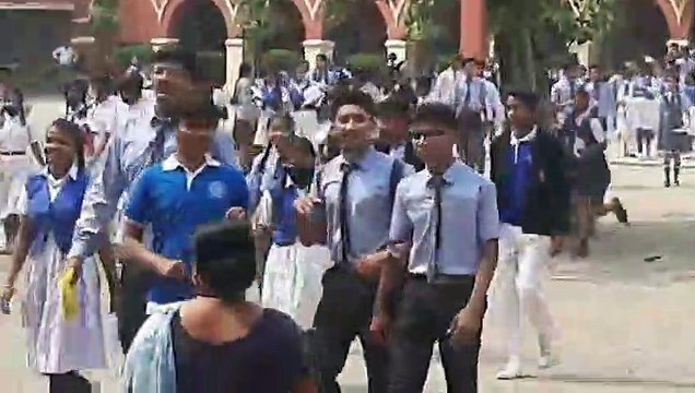 mp board exam : 10वीं कक्षा के हिंदी के पेपर से हुई शुरूआत, पहले दिन 774 छात्र रहे गैर हाजिर