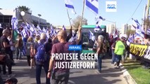 Tel Aviv: Tausende gehen erneut gegen Justizreform auf die Straße