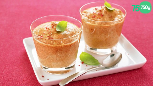 Mousse de tomates, mozzarella et basilic