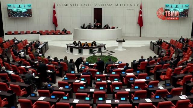 Meral Danış Beştaş: Enkazlar Daha Şimdiden Delil Karartma Yerleri Oldu