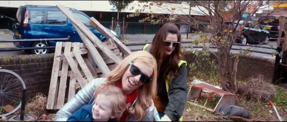 Im Himmel trägt man hohe Schuhe | movie | 2015 | Official Trailer