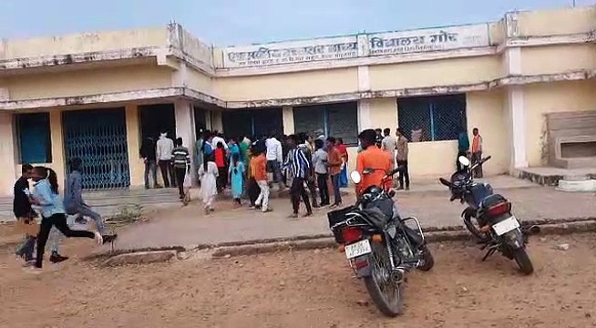 Out of 16 thousand 611, 714 remained absent, district level teams inspected