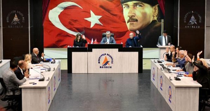 ANTALYA'DA İKİ BELEDİYEDEN, YENİ YAPILACAK BİNALAR İÇİN KARAR