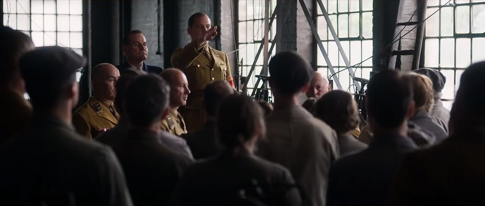 Jeder stirbt für sich allein | movie | 2016 | Official Trailer