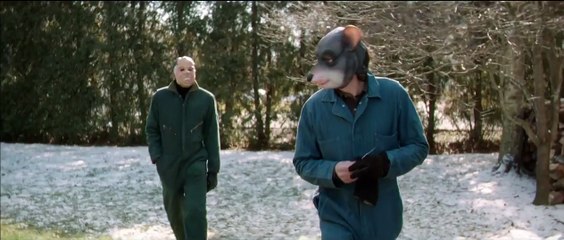 Crimes et petits mensonges | movie | 2014 | Official Trailer
