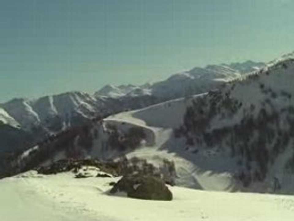 Vue domqine skiable tire fesse soleil