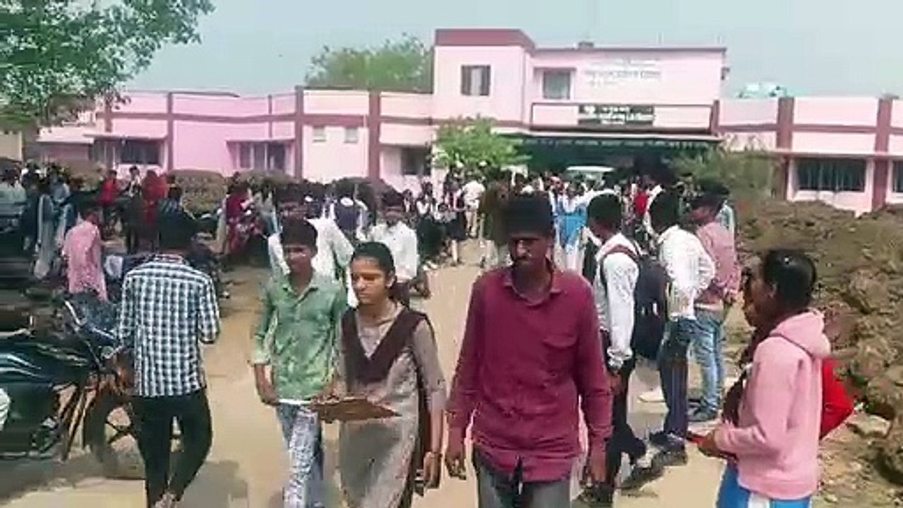 दसवीं की परीक्षा में पहले दिन अनुपस्थित रहे 423...