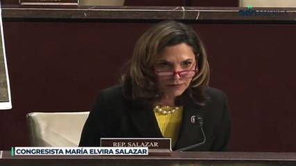 María Elvira Salazar envía mensaje de advertencia a los argentinos.