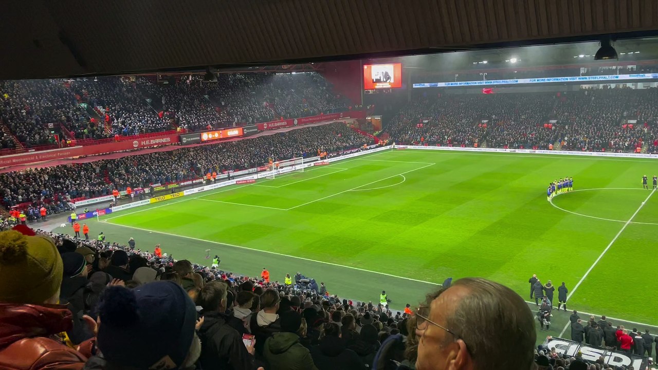 Sheffield United and Spurs pay tribute to John Motson