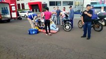 Motociclista fica ferida em acidente de trânsito na Rua Jacarezinho