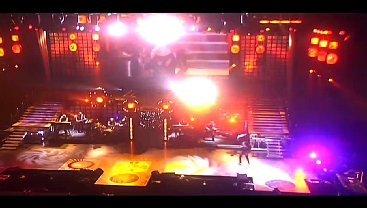 CHER — “SAVE UP ALL YOUR TEARS” | EXTRA HIT SONGS | CHER: THE FAREWELL TOUR (2003)