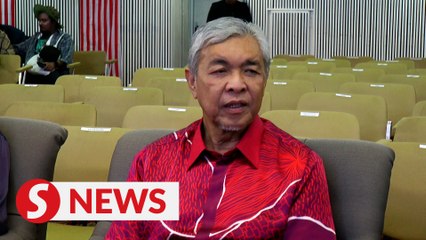 Zahid to Hadi: Change government during GE16, not now