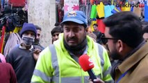 Traffic Warden Anchor ky Sath Lar Para __ Challan Nahi Katoun Ga __ Deikhoo Tv