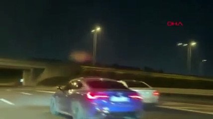 Trafik magandalarının otoban yarışı böyle bitti! O anlar kamerada