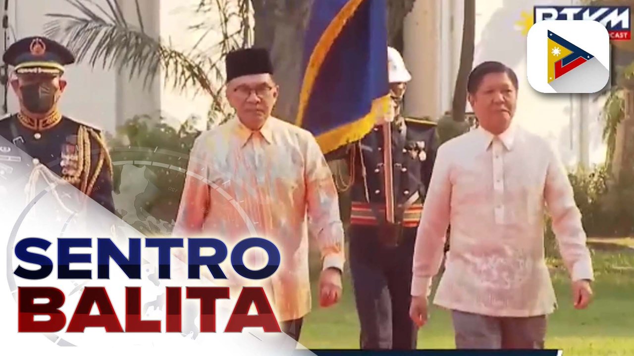 Malaysian PM Ibrahim, nag-alay ng bulaklak sa monumento ni Gat Jose Rizal sa Luneta Park