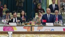 G20 Bakanlar toplantısı, depremde hayatını kaybedenler için saygı duruşuyla başladı